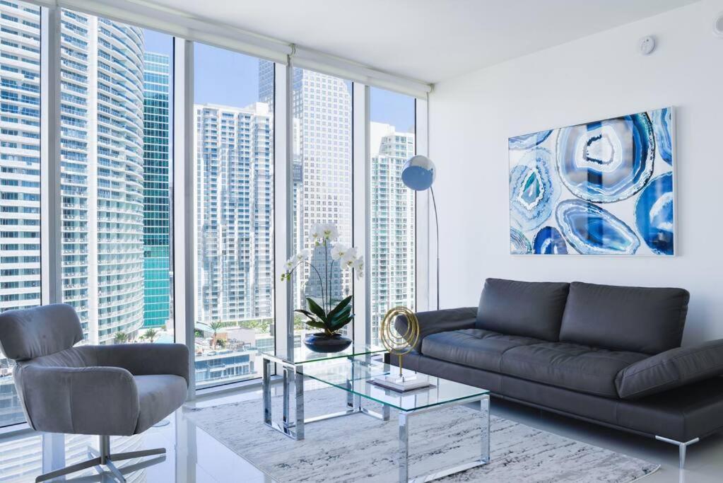 Wonderful 2 Bedroom Apt With Ocean Views At Icon Brickell Miami Dış mekan fotoğraf